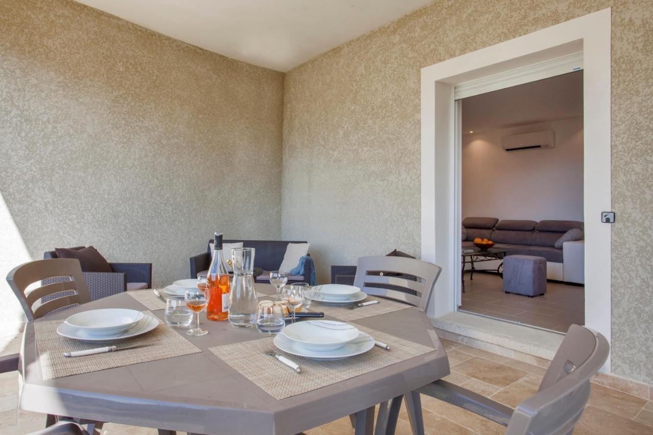 Appartement Domaine Ghjulia à Patrimonio Extérieur photo