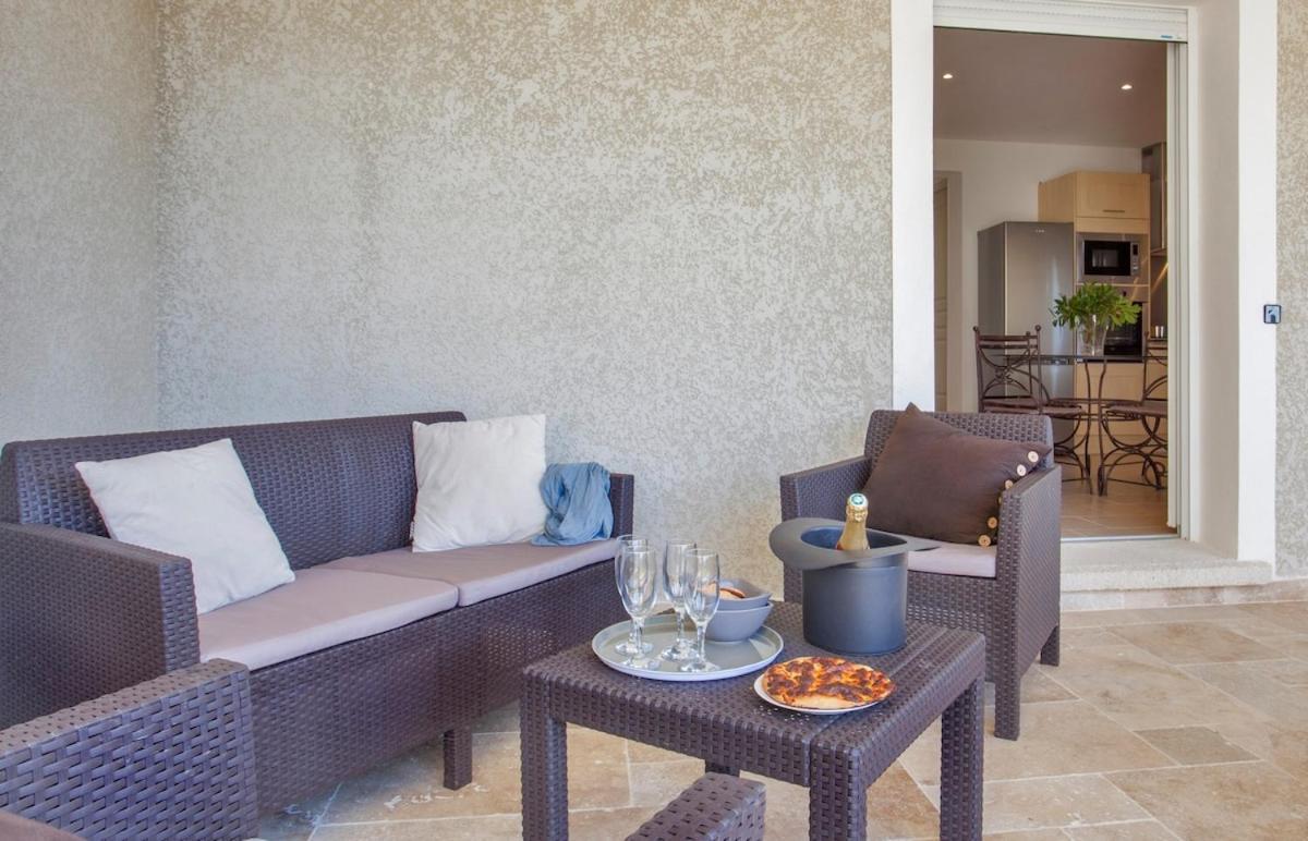 Appartement Domaine Ghjulia à Patrimonio Extérieur photo