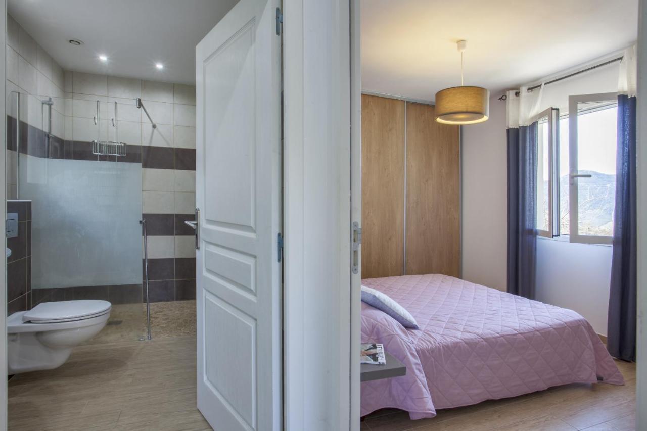 Appartement Domaine Ghjulia à Patrimonio Extérieur photo
